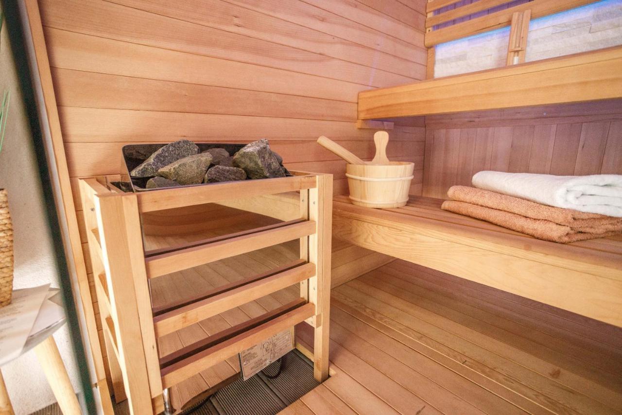 Nono Jure , Private Pool & Sauna Milna  Bagian luar foto
